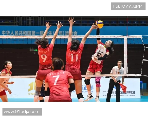 李秀英专访:从排球新星到传奇教练的奋斗与荣耀之路